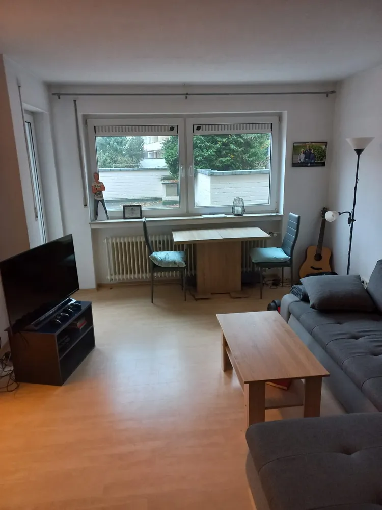 2 Zimmer Wohnung mit 37 m² in Köln – Bild 1