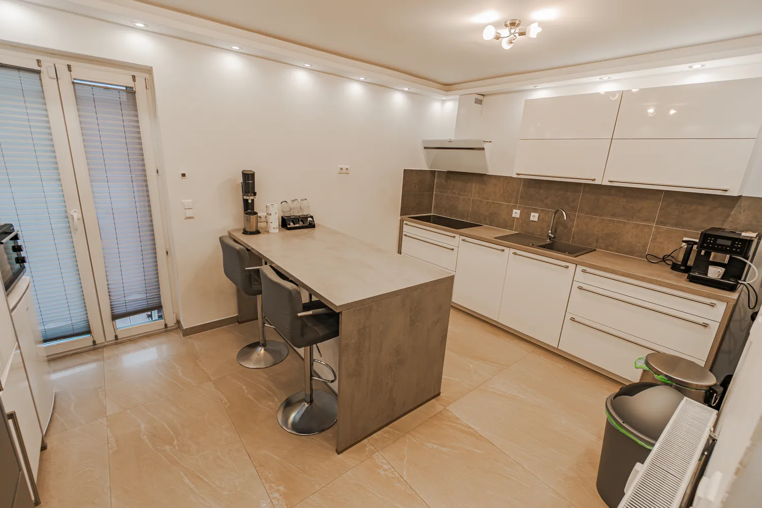 4 Zimmer Wohnung mit 155 m² in Moers – Bild 1