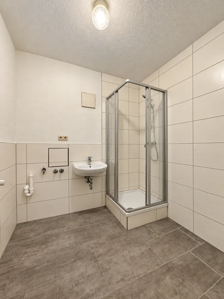 2 room apartment with 75 m² in Dresden – Photo 3