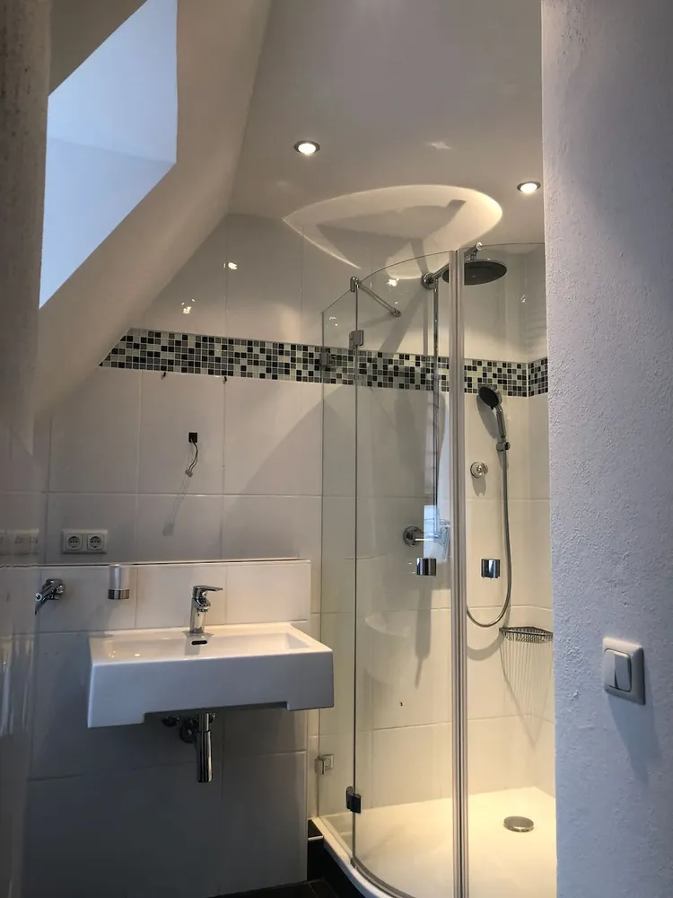 5 Zimmer Wohnung mit 156 m² in Augsburg – Bild 10