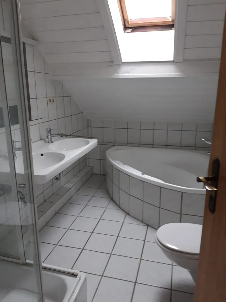 5 Zimmer Wohnung mit 103 m² in Emmerich am Rhein – Bild 6