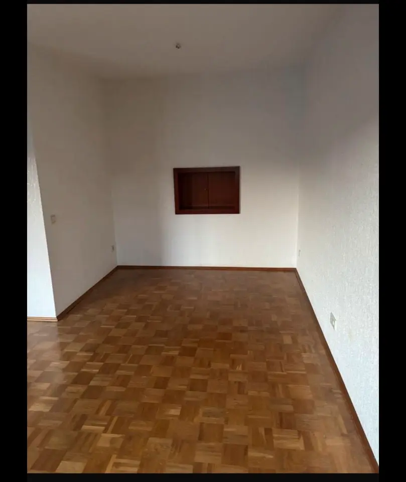 7 Zimmer Wohnung mit 235 m² in Wuppertal – Bild 10