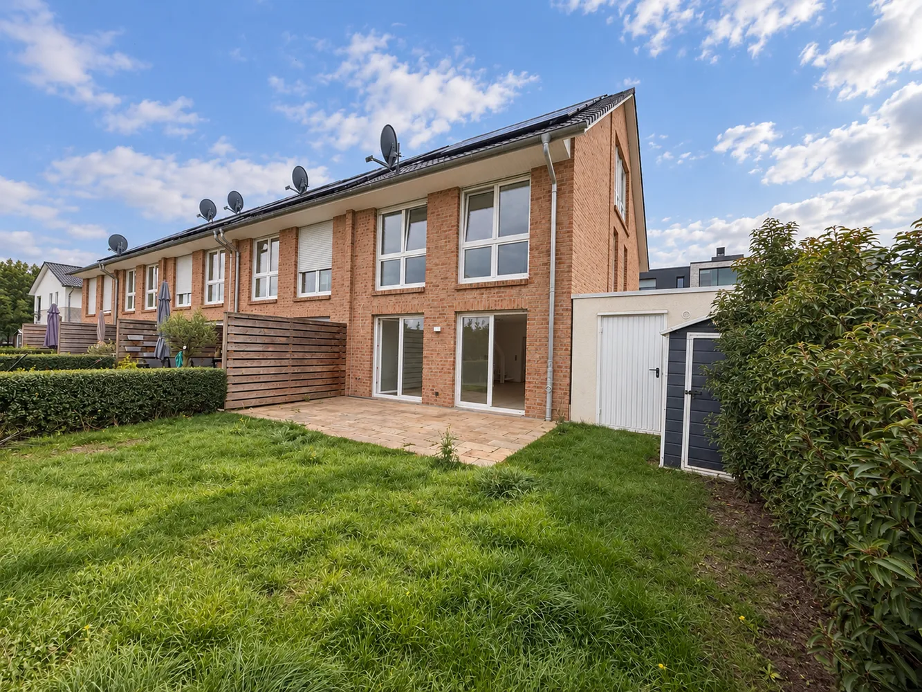 5 Zimmer Haus mit 136 m² in Meerbusch – Bild 2
