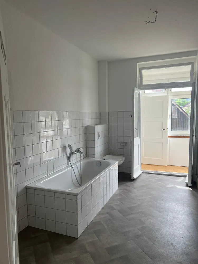 2 Zimmer Wohnung mit 63 m² in Baden-Baden – Bild 3