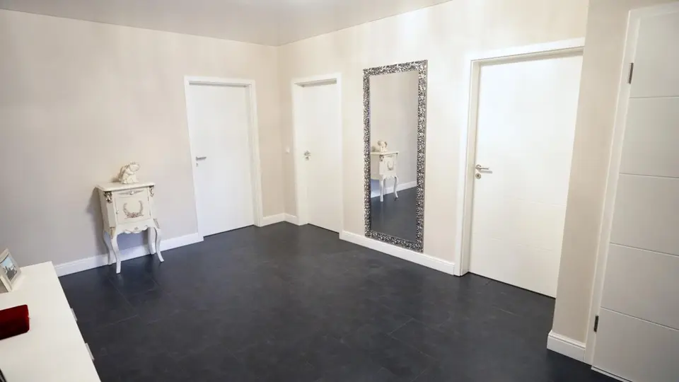 5 Zimmer Wohnung mit 238 m² in Minden – Bild 8