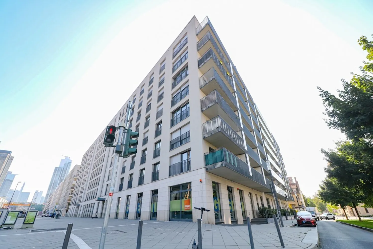 3 Zimmer Wohnung mit 81 m² in Frankfurt am Main – Bild 1
