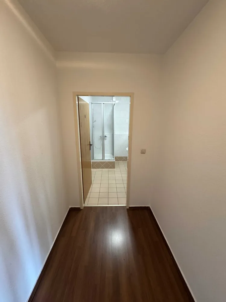 2 Zimmer Wohnung mit 45 m² in Halle (Saale) – Bild 11