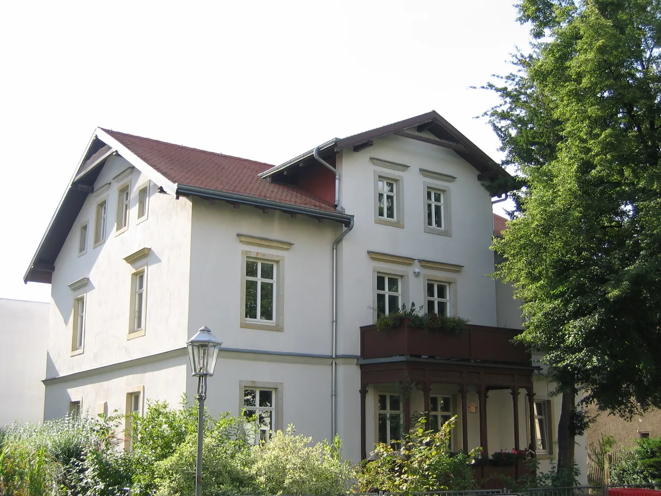 5 Zimmer Wohnung mit 130 m² in Dresden – Bild 1