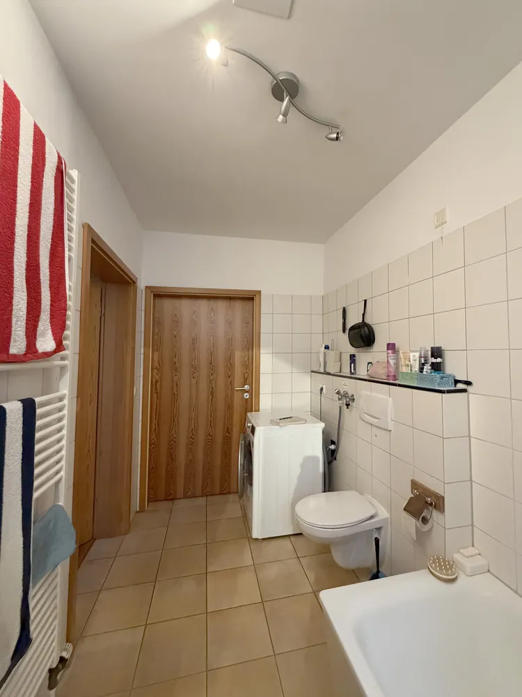 2 Zimmer Wohnung mit 111 m² in Bremen – Bild 3