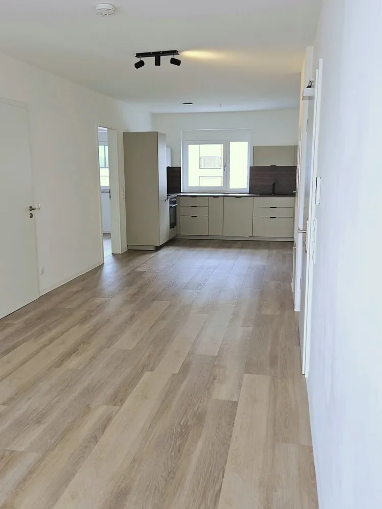 4 Zimmer Wohnung mit 77 m² in Nürnberg – Bild 2