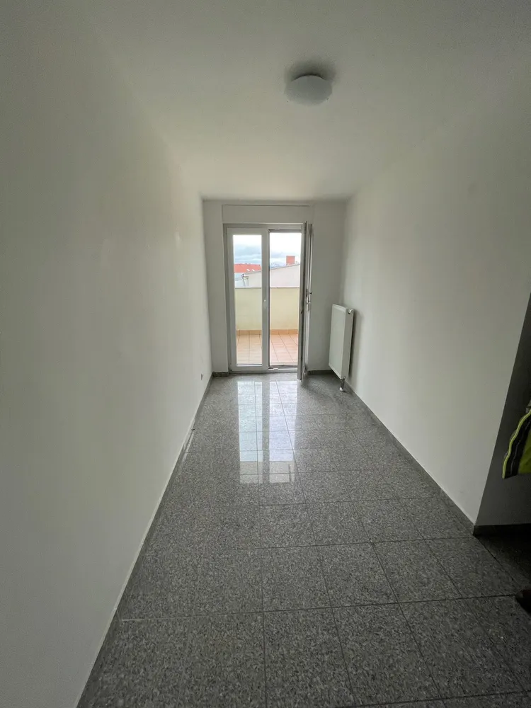 4 Zimmer Wohnung mit 93 m² in Mannheim – Bild 2