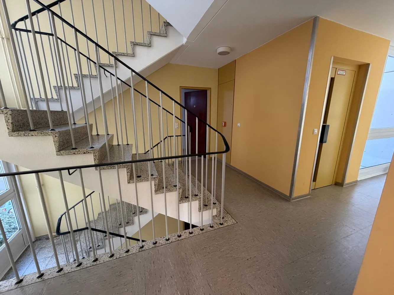2 Zimmer Wohnung mit 38 m² in Köln – Bild 10