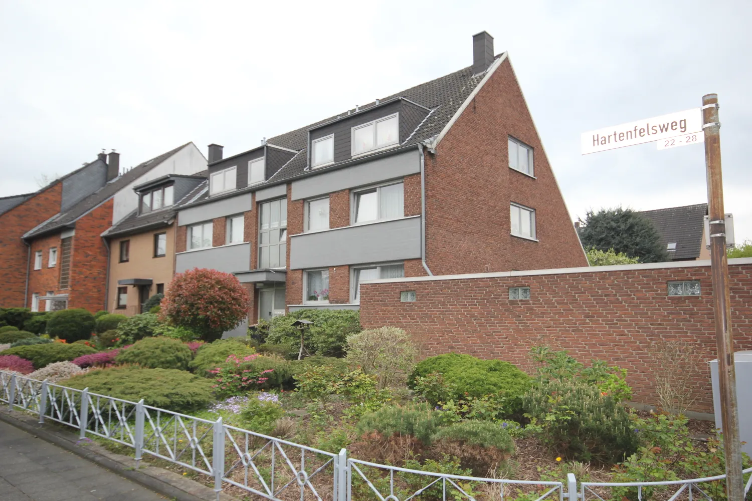 3 room apartment with 70 m² in Cologne – Photo 1