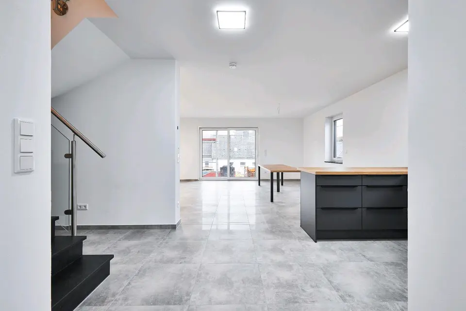 5 Zimmer Wohnung mit 140 m² in Arnsberg – Bild 1