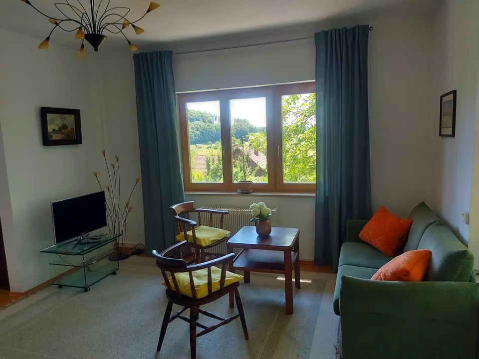 4 Zimmer Haus mit 121 m² in Fürstenfeldbruck – Bild 1