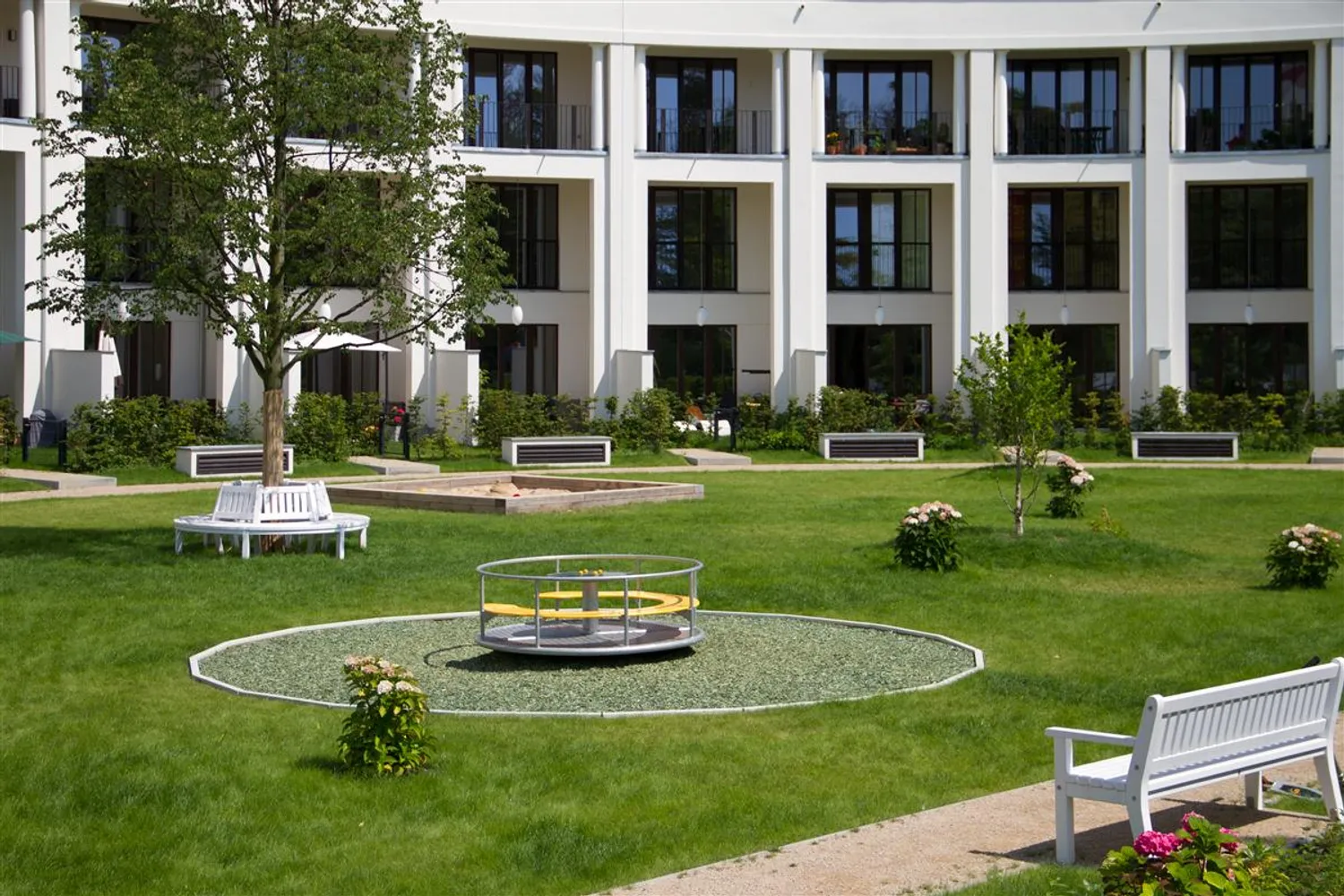 2 Zimmer Wohnung mit 70 m² in Berlin – Bild 5