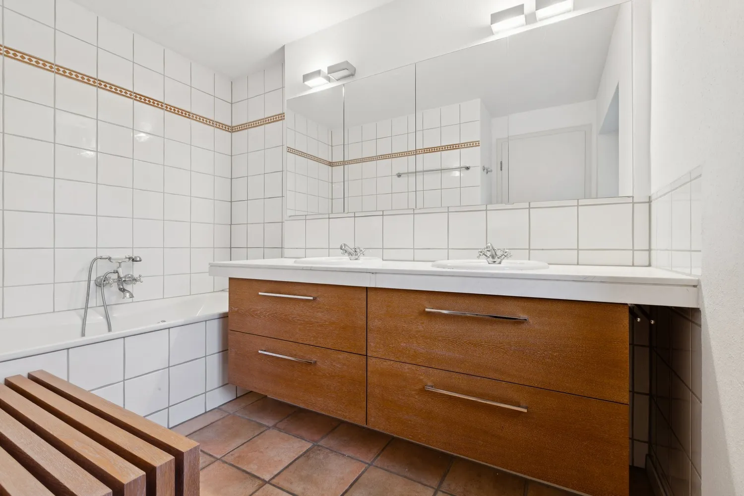 6 Zimmer Haus mit 250 m² in Düsseldorf – Bild 12