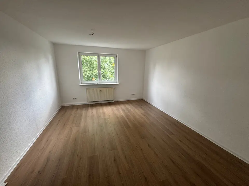 5 Zimmer Wohnung mit 98 m² in Borna – Bild 3