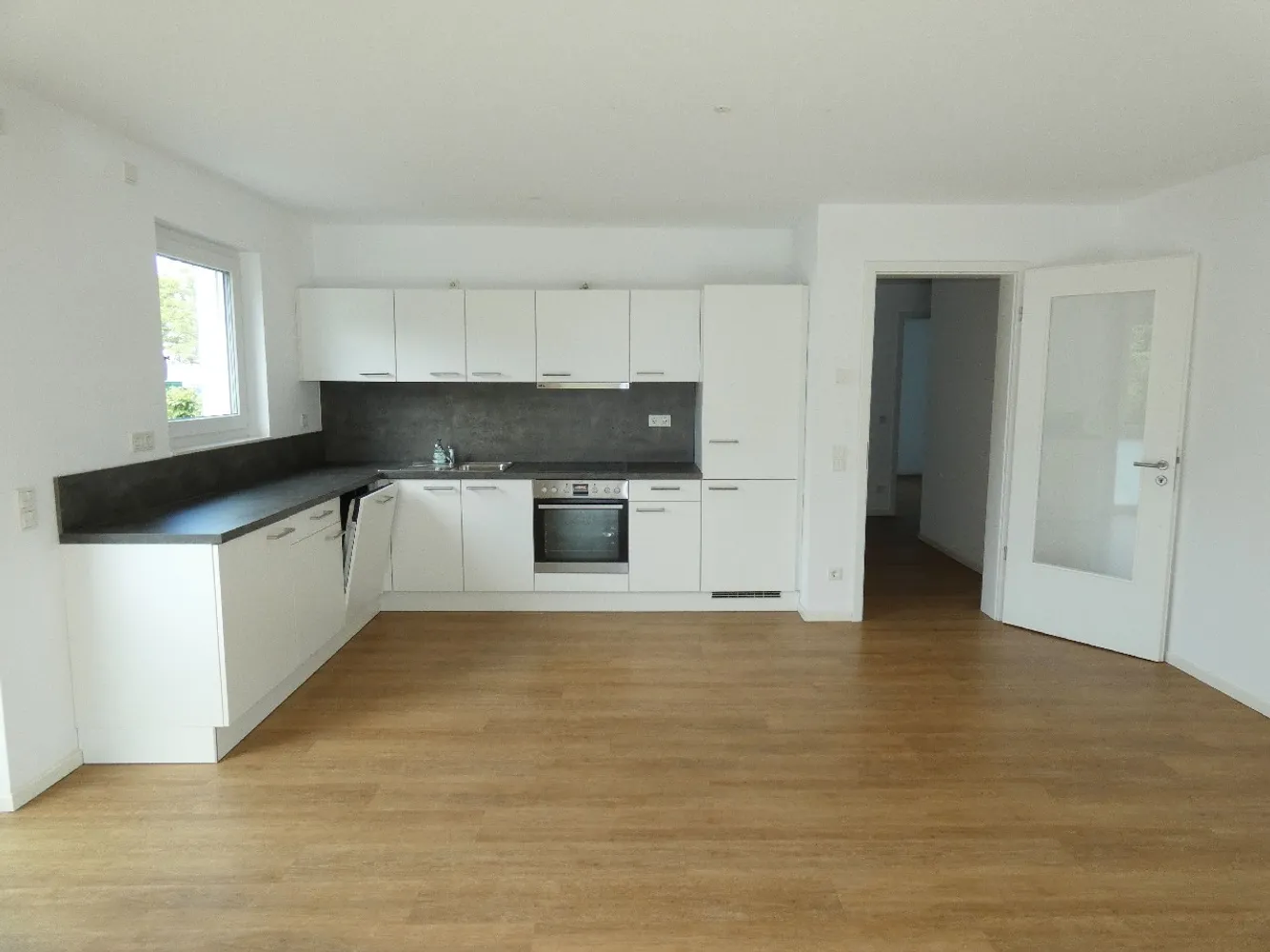 3 Zimmer Wohnung mit 91 m² in Leverkusen – Bild 3