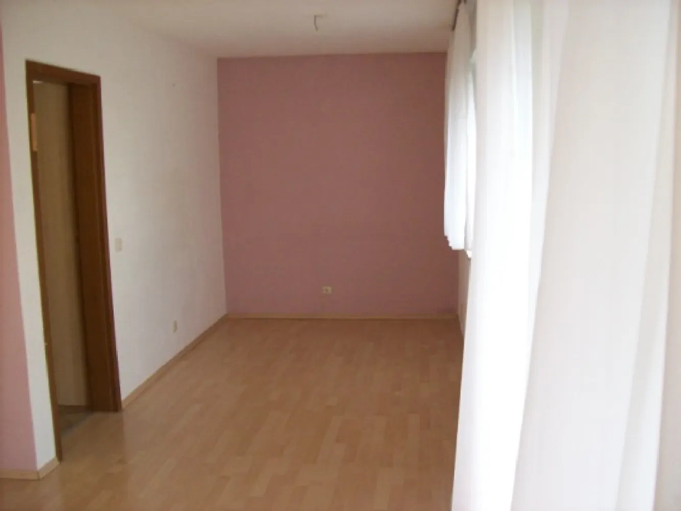 4 Zimmer Wohnung mit 75 m² in Regensburg – Bild 4