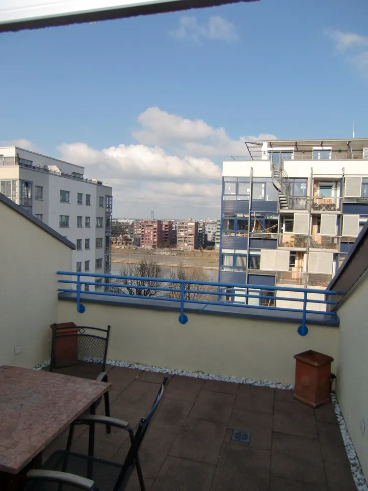 2 Zimmer Wohnung mit 58 m² in Frankfurt am Main – Bild 5