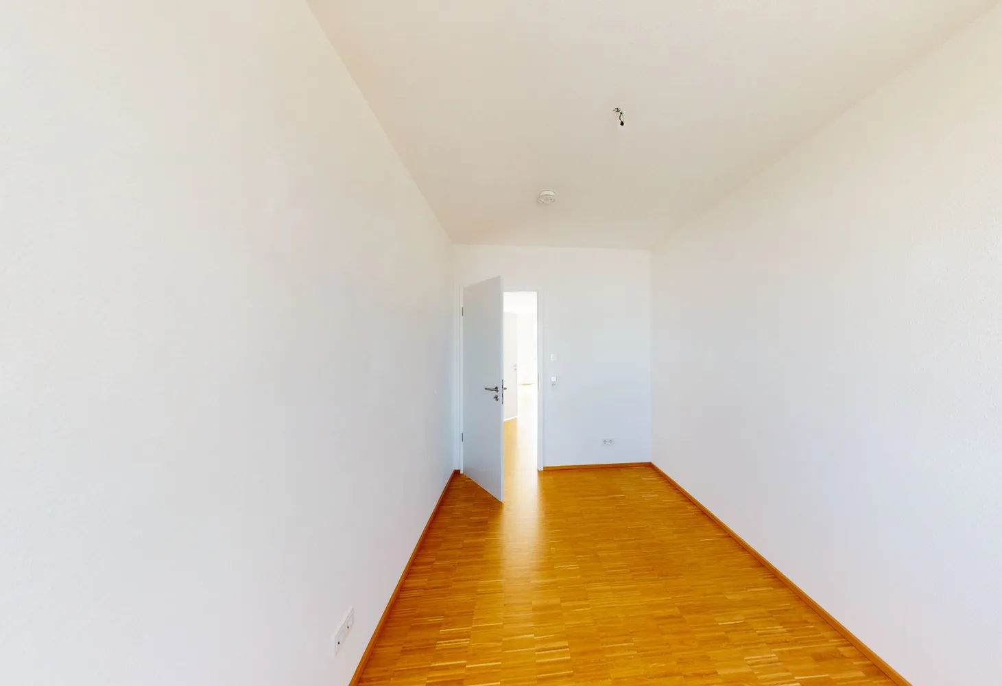 4 Zimmer Wohnung mit 119 m² in Frankfurt am Main – Bild 9
