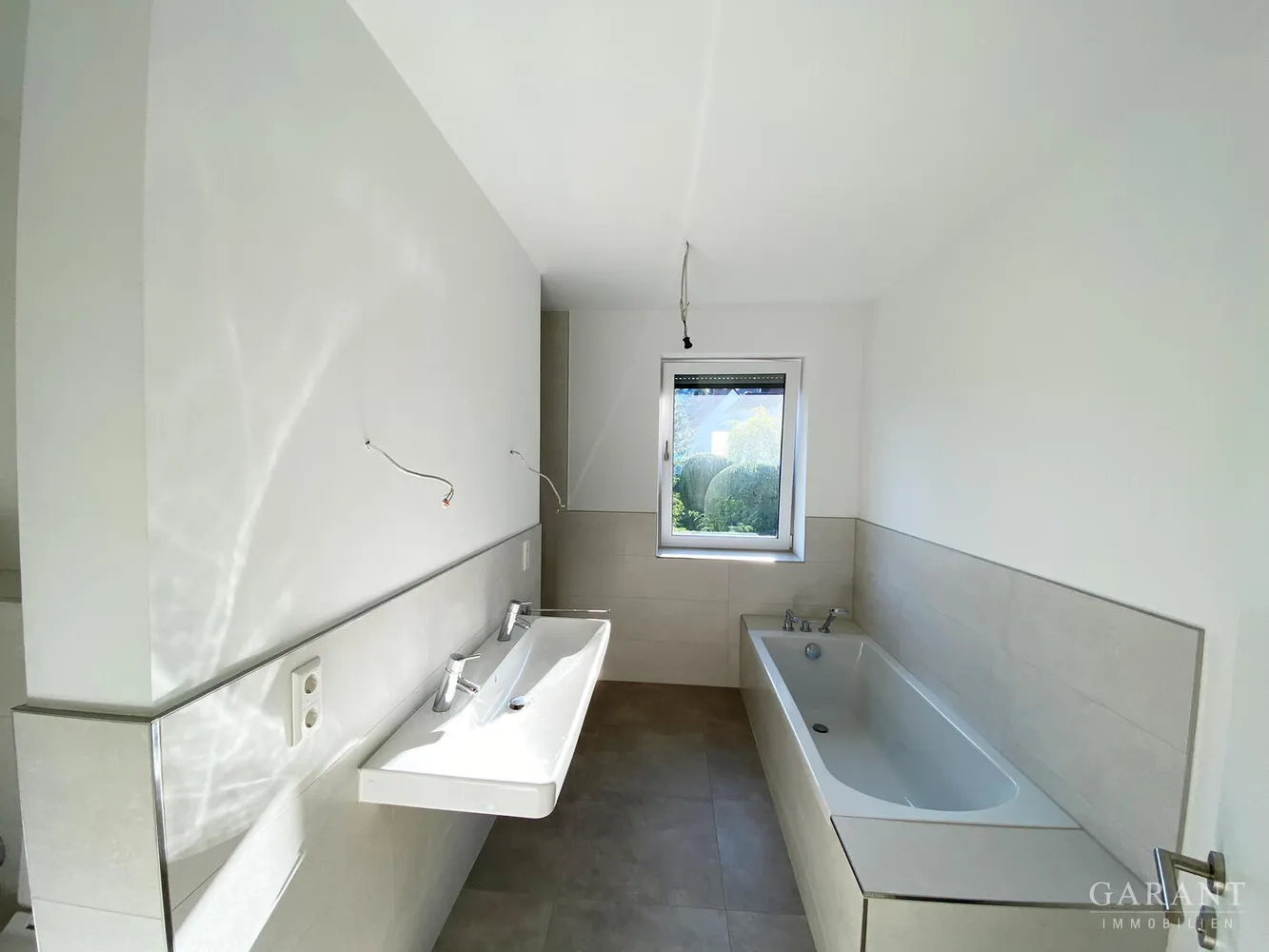 6 Zimmer Wohnung mit 235 m² in Stuttgart – Bild 5