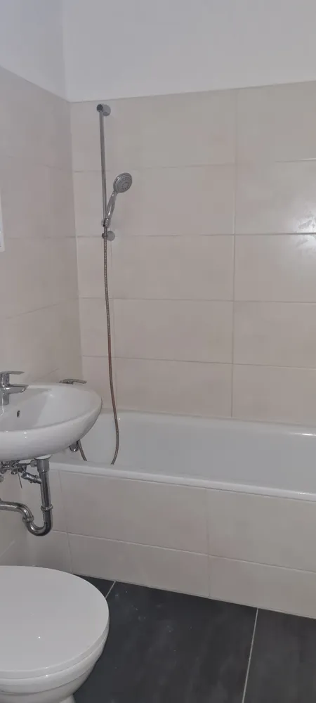 2 Zimmer Wohnung mit 40 m² in Halle (Saale) – Bild 3