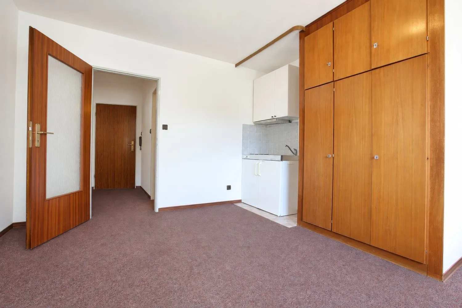 1 room apartment with 24 m² in Frankfurt am Main – Photo 2