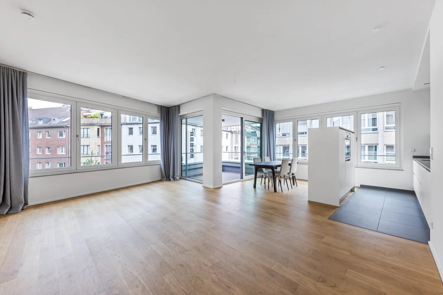 3 Zimmer Wohnung mit 108 m² in Düsseldorf – Bild 1