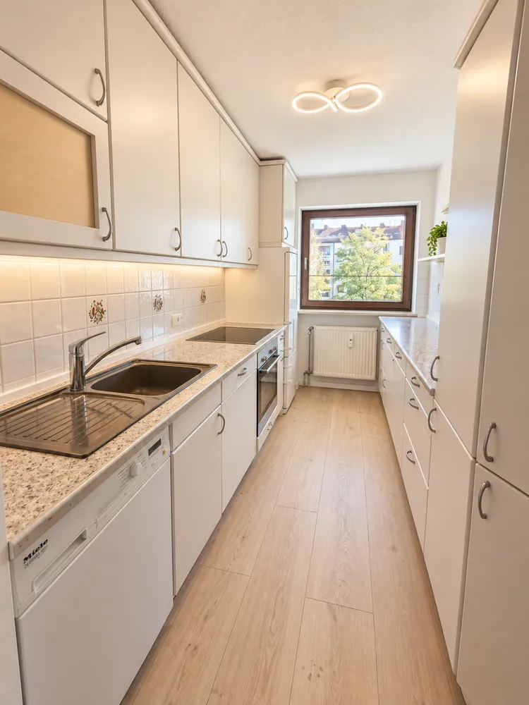 3 Zimmer Wohnung mit 82 m² in Augsburg – Bild 12