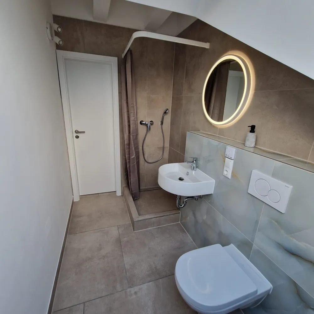 1 Zimmer Wohnung mit 12 m² in Frankfurt am Main – Bild 4