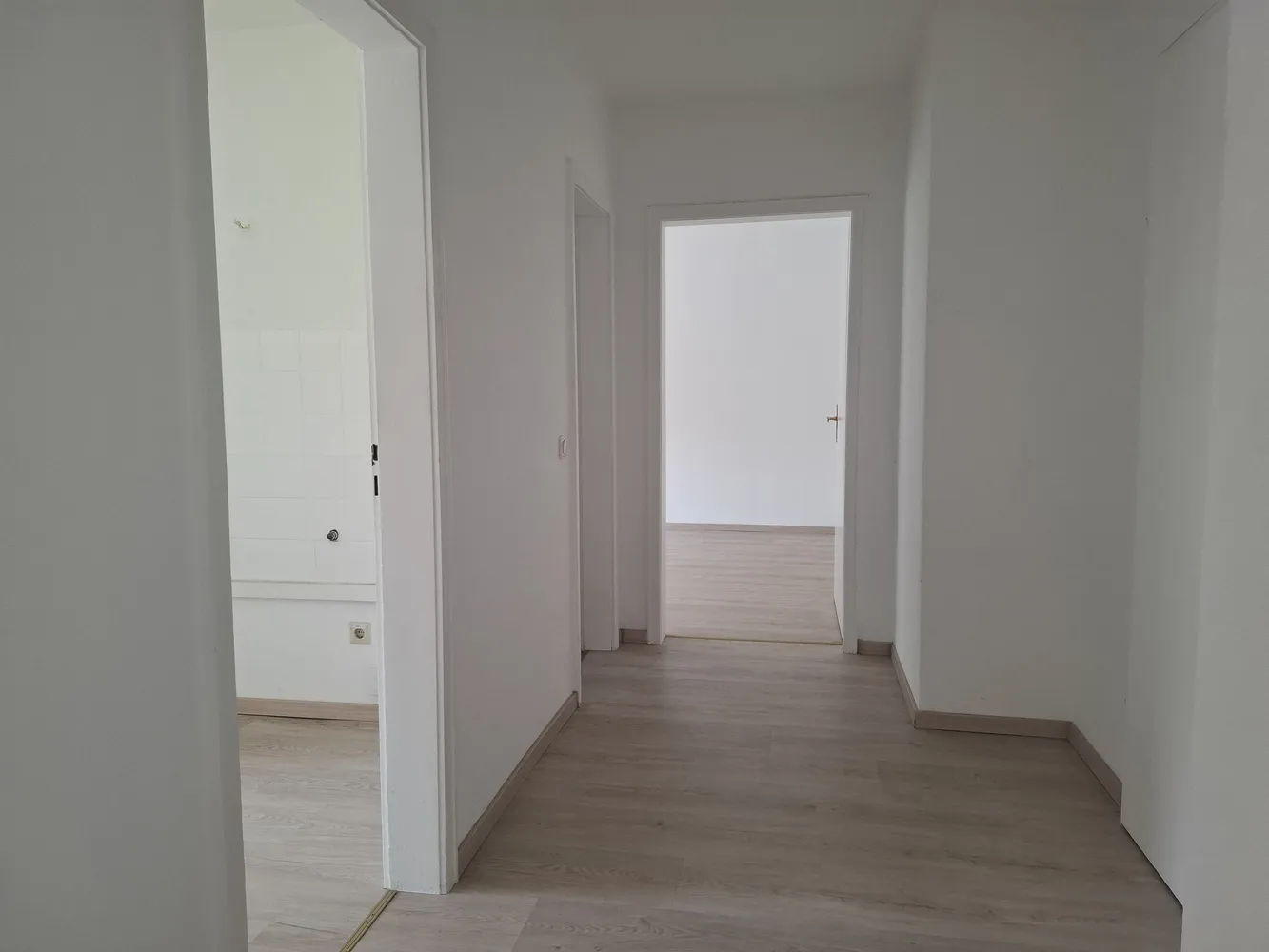 2 Zimmer Wohnung mit 57 m² in Karlsruhe – Bild 6