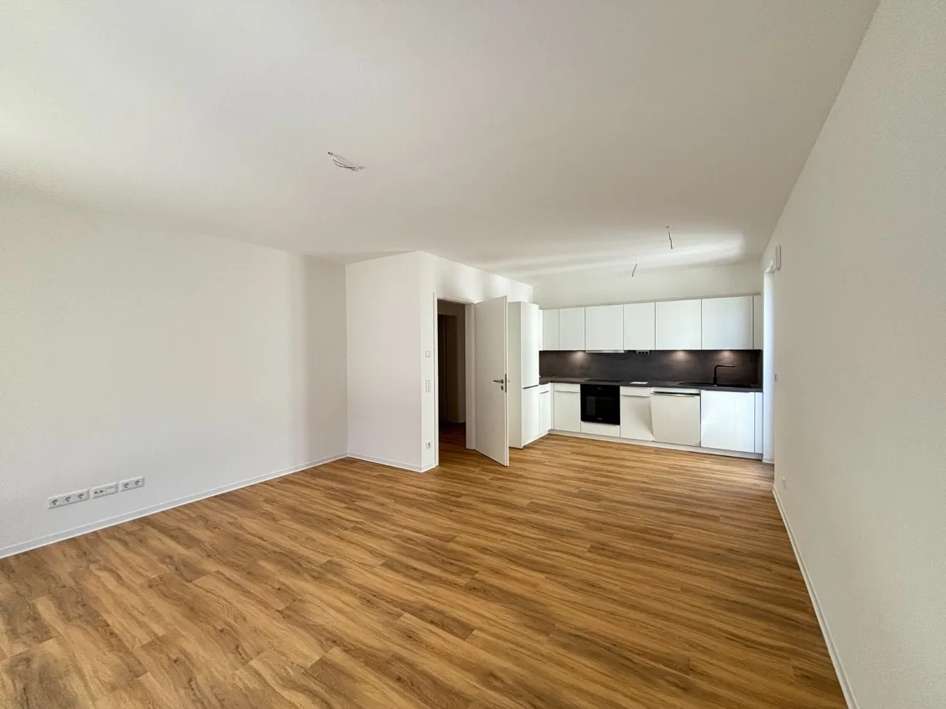 4 Zimmer Wohnung mit 99 m² in Dresden – Bild 3