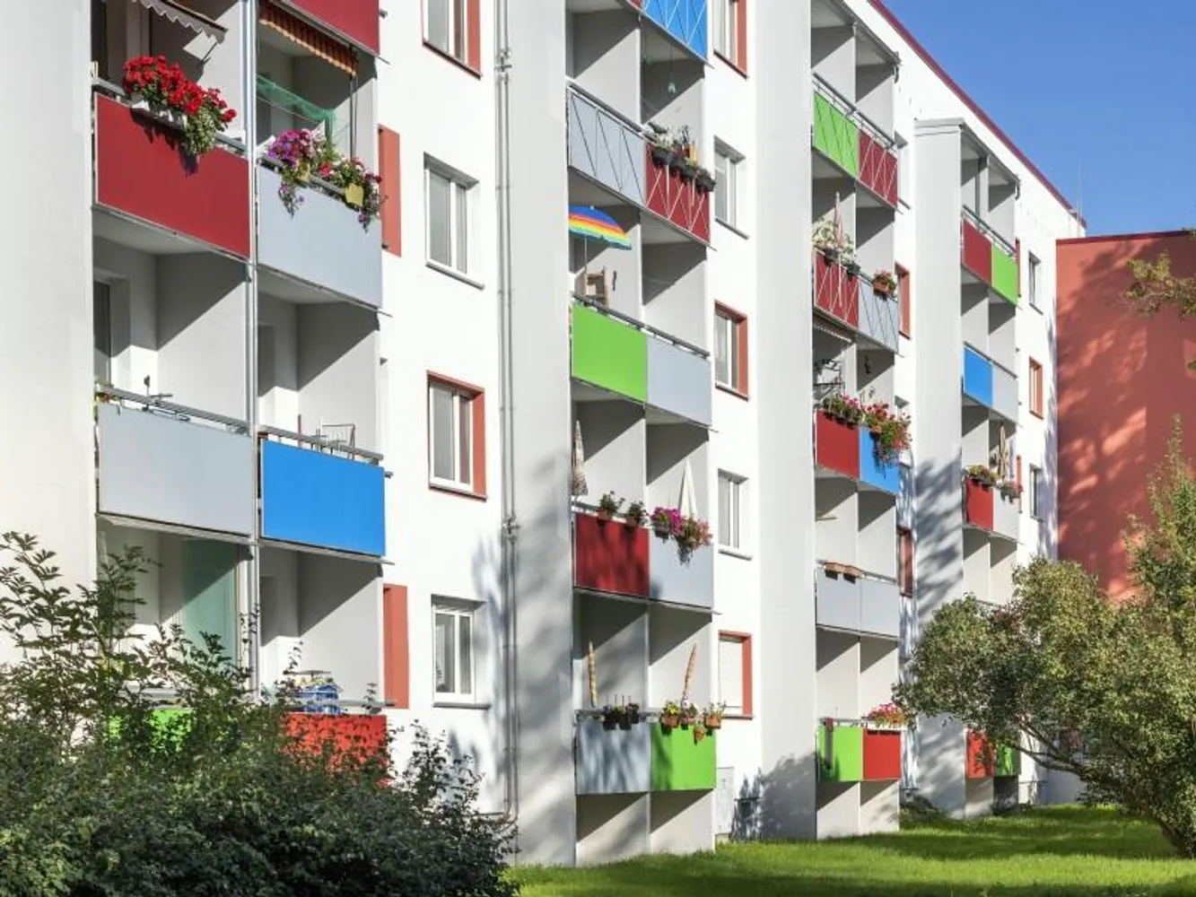 3 Zimmer Wohnung mit 61 m² in Halle (Saale) – Bild 2