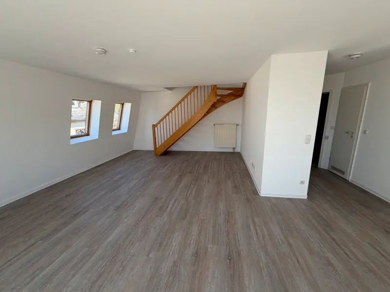 2 Zimmer Wohnung mit 89 m² in Frankfurt am Main – Bild 3