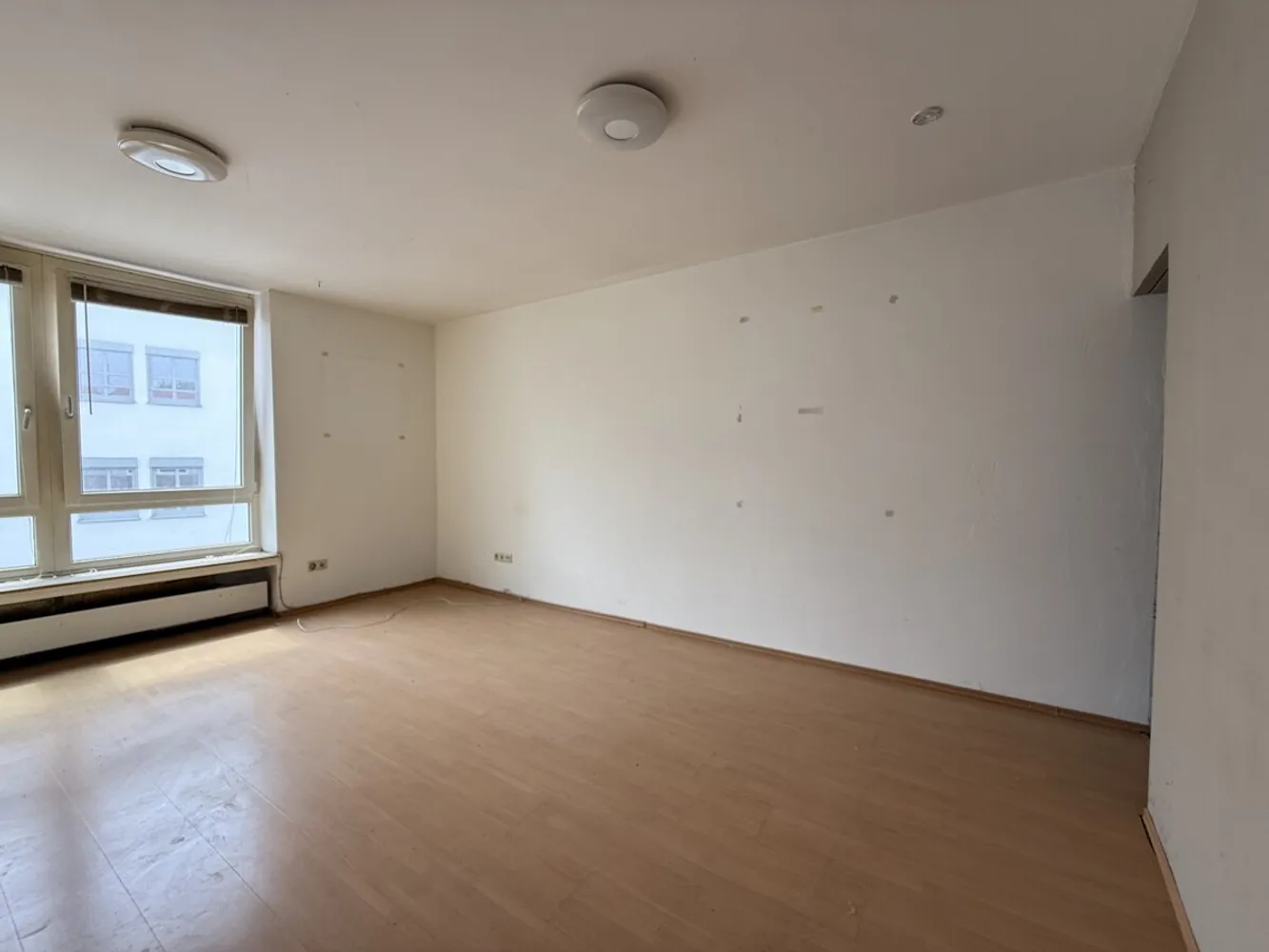 1 Zimmer Wohnung mit 34 m² in Augsburg – Bild 2