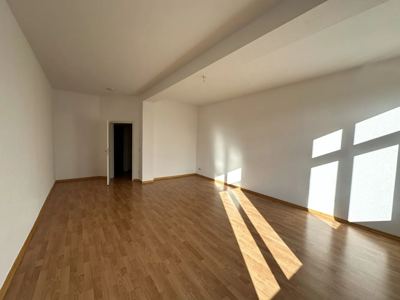 2 Zimmer Wohnung mit 85 m² in Leipzig – Bild 3
