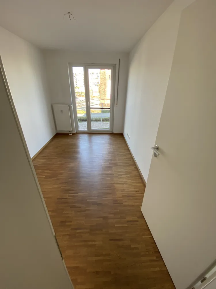 4 Zimmer Wohnung mit 109 m² in Karlsruhe – Bild 3