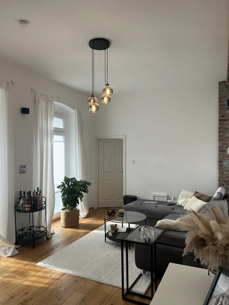 3 Zimmer Wohnung mit 98 m² in Düsseldorf – Bild 2
