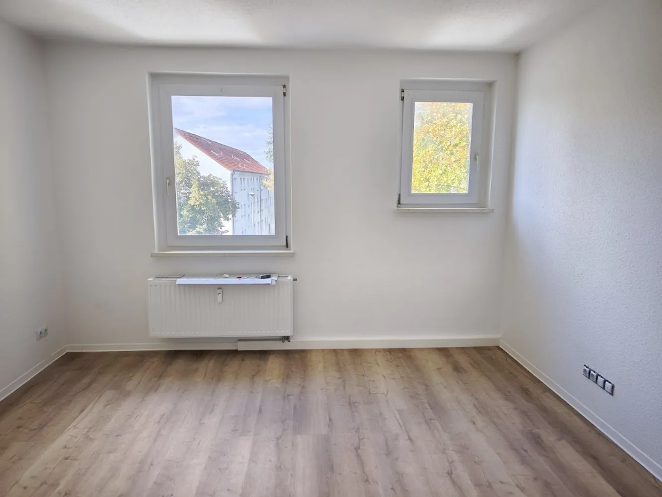 5 Zimmer Wohnung mit 119 m² in Merseburg – Bild 1