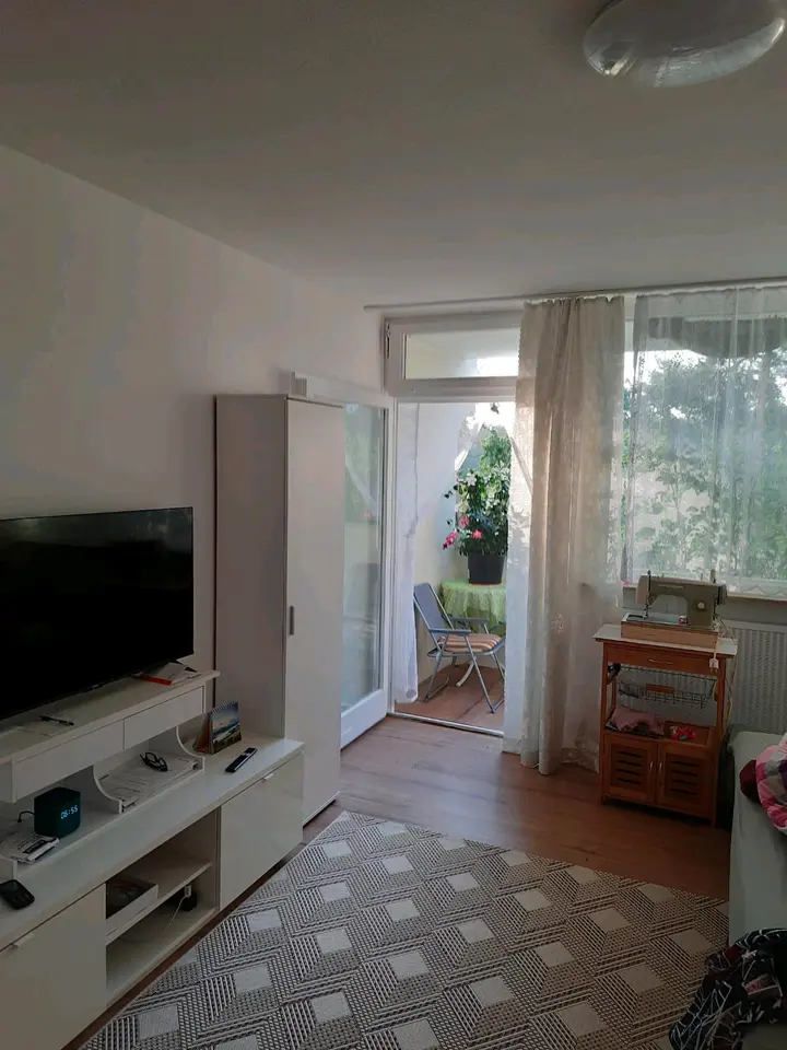 2 Zimmer Wohnung mit 36 m² in Erlangen – Bild 1
