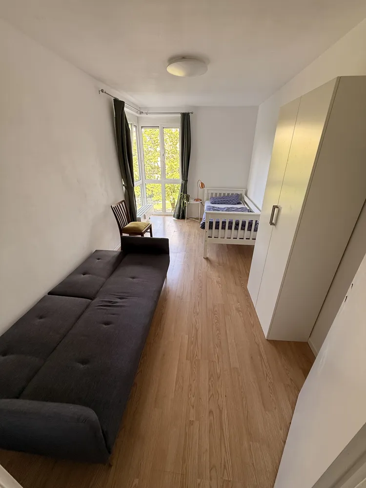 4 Zimmer Wohnung mit 76 m² in München – Bild 5