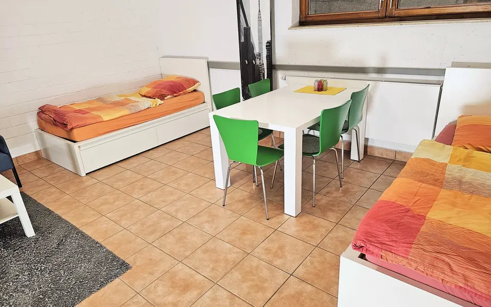 Shared room with 22 m² in Stuttgart – Photo 3