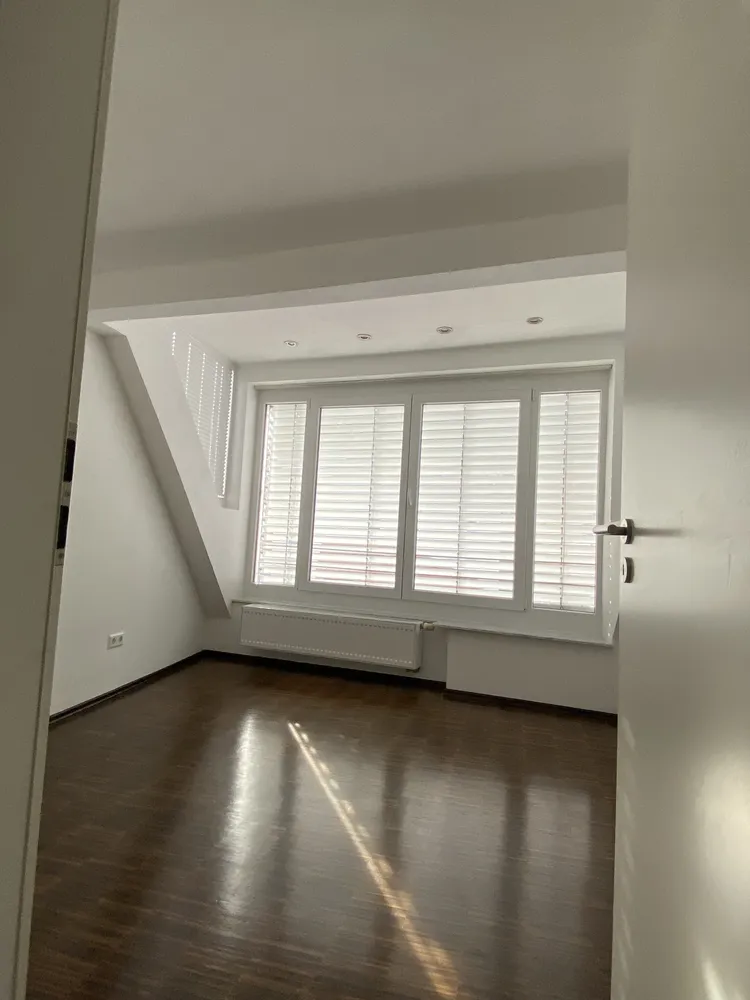 4 Zimmer Wohnung mit 120 m² in Waiblingen – Bild 2