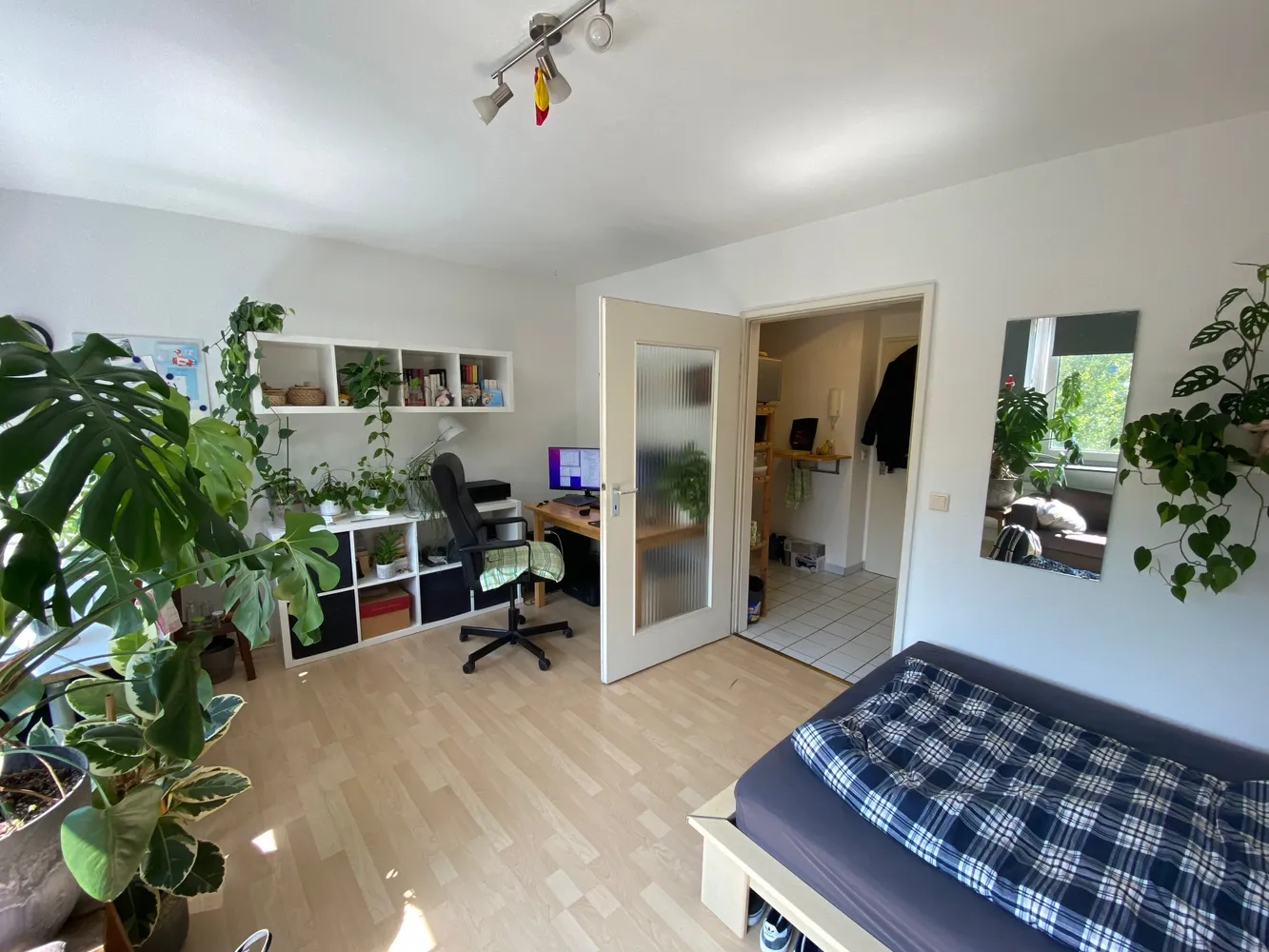 1 room apartment with 25 m² in Saarbrücken – Photo 11