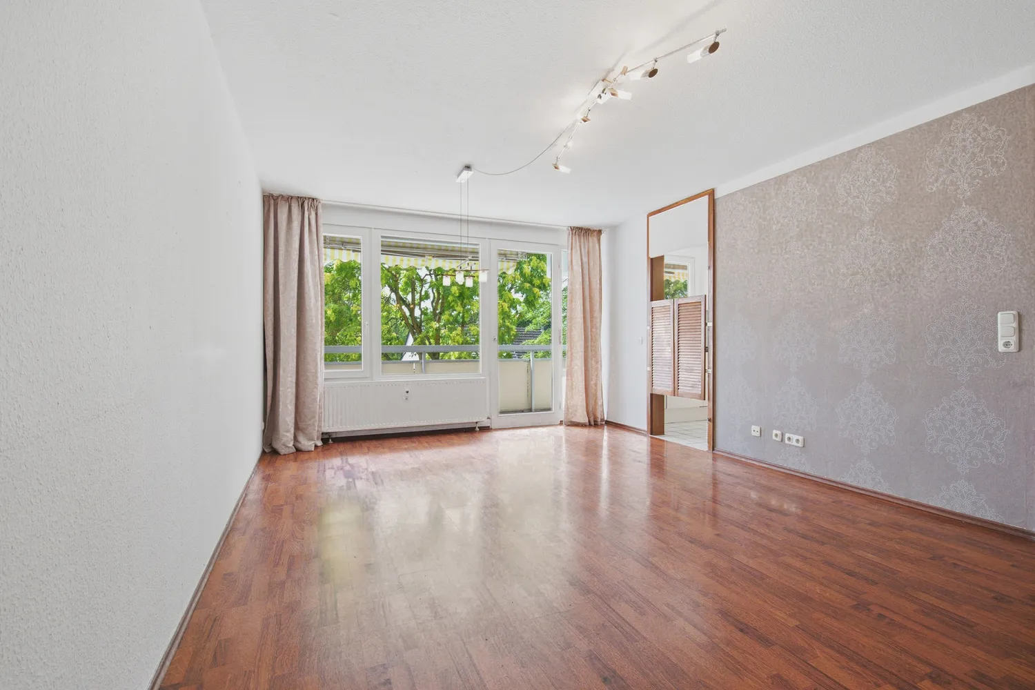 2 Zimmer Wohnung mit 60 m² in Köln – Bild 3