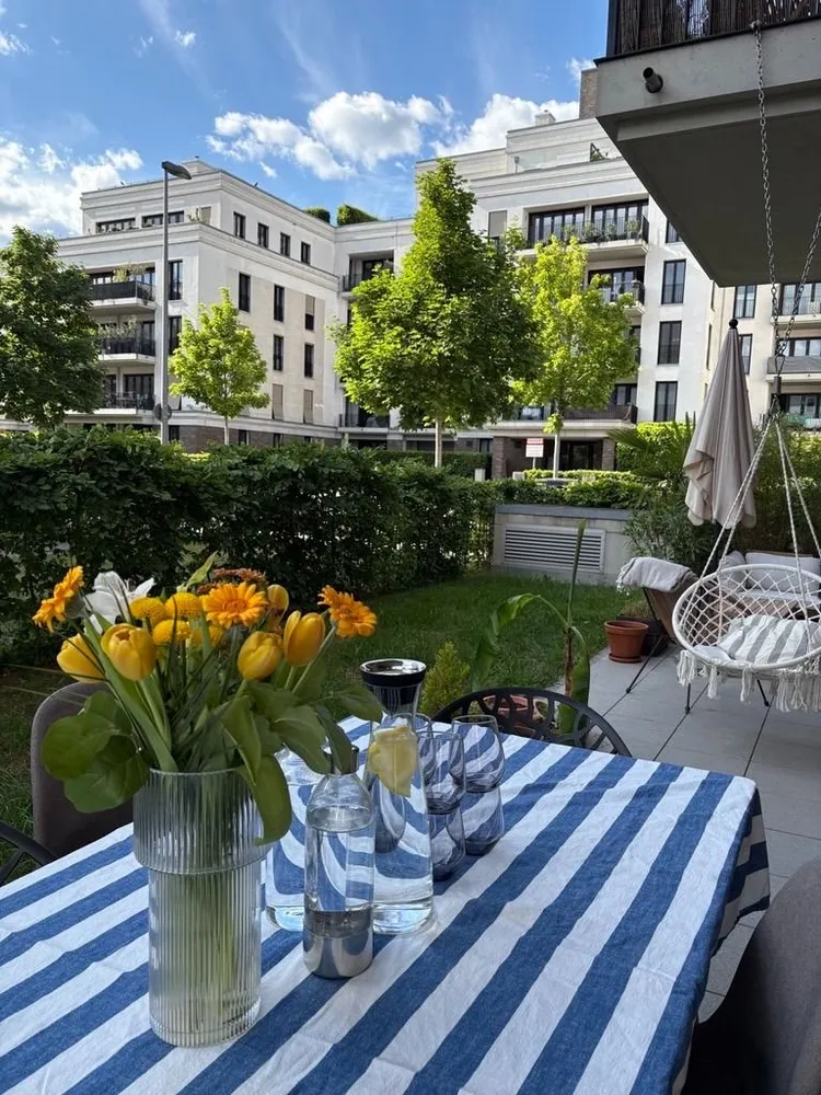 2 Zimmer Wohnung mit 65 m² in Frankfurt am Main – Bild 2