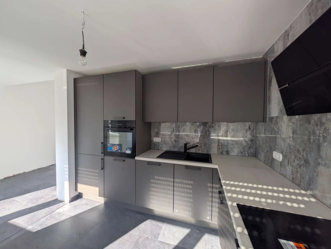 4 room apartment with 91 m² in Bonn – Photo 1