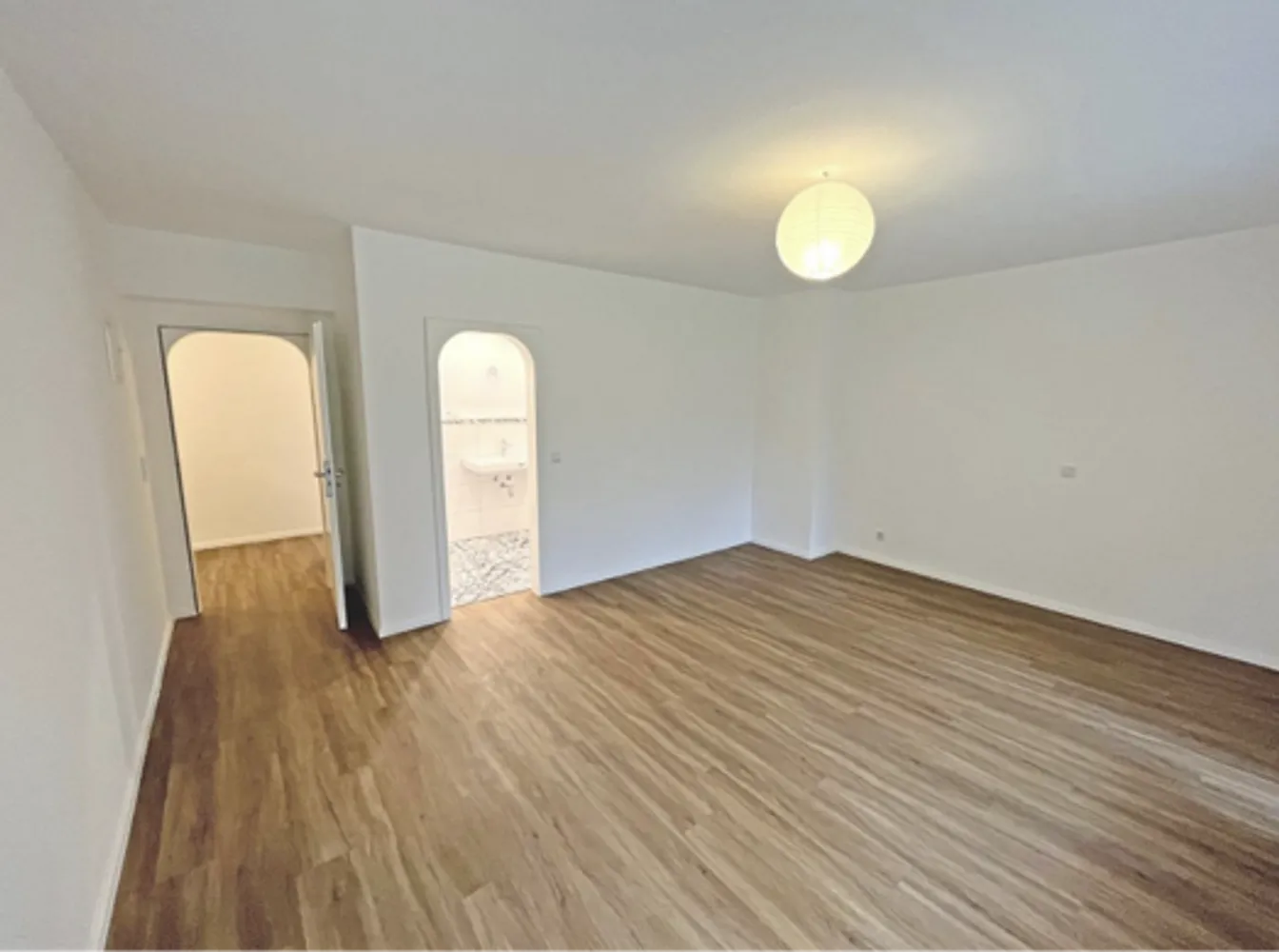2 Zimmer Wohnung mit 90 m² in Mülheim an der Ruhr – Bild 3